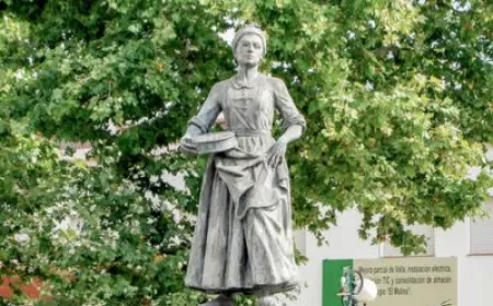 Monumento a la Mujer Estibadora